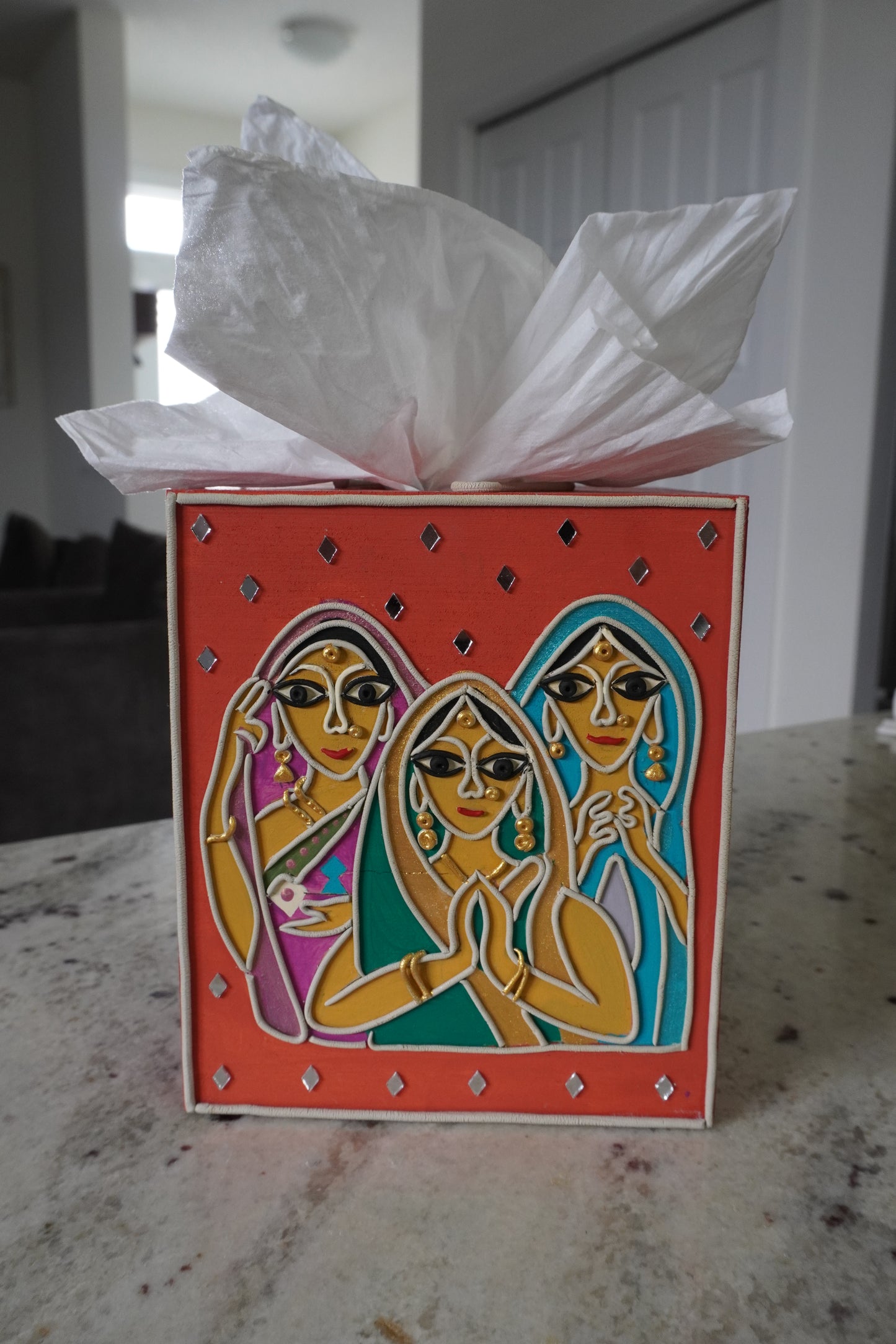 Lippan & Mandala Art Fusion Tissue Box Wooden Cover